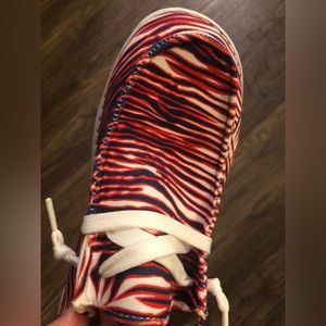 Women’s Canvas Zubaz looking type design shoe